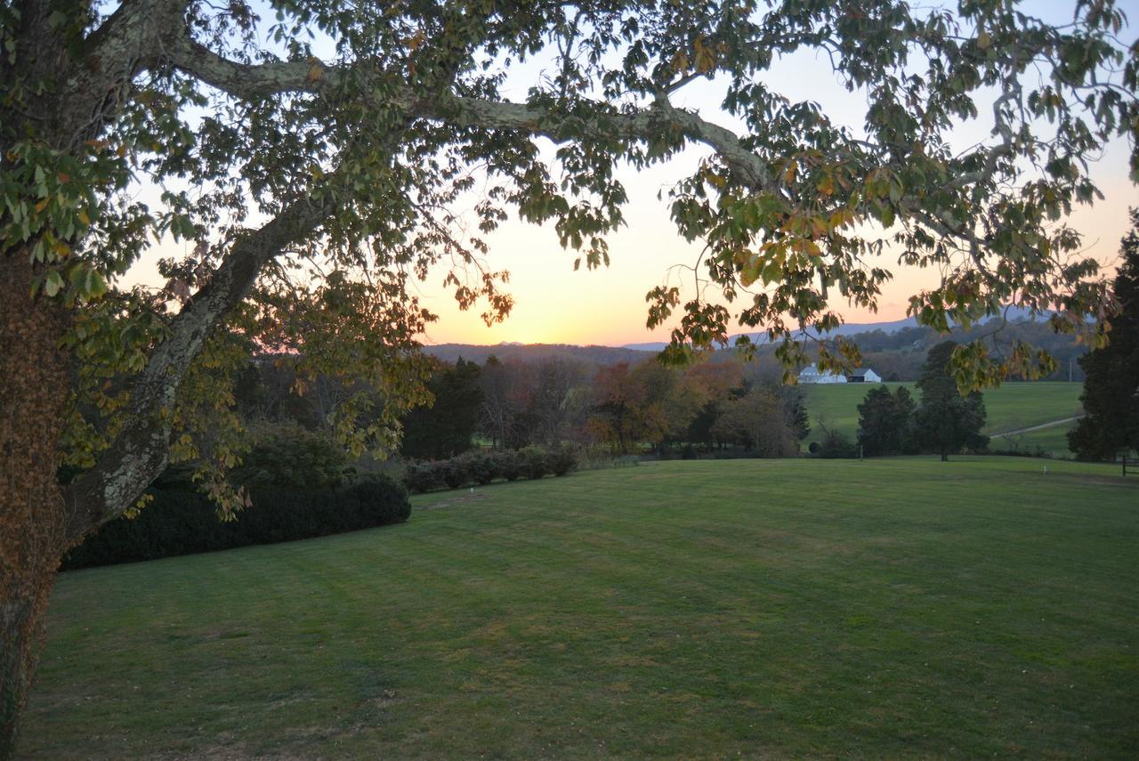 Woodville Bed And Breakfast Esmont Exteriör bild